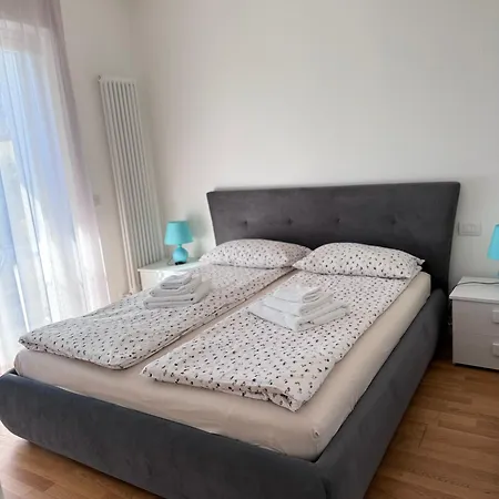 Oleeva Apartment
