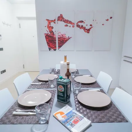 Oleeva Apartment *